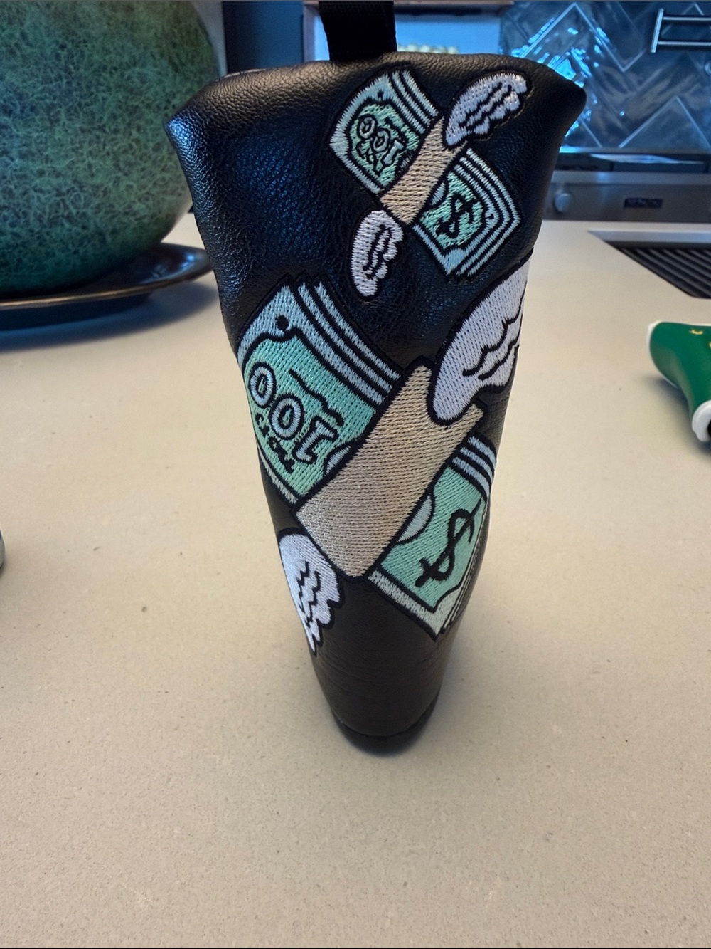 Black Embroidered Flying Money BLADE Decorative Headcover ( Magnetic)